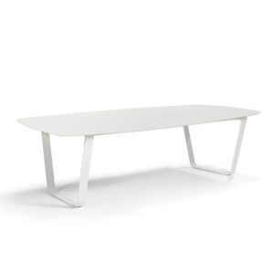 Manutti Air Outdoor Dining Furniture Collection