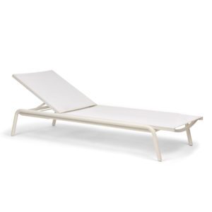 Chaise Lounge