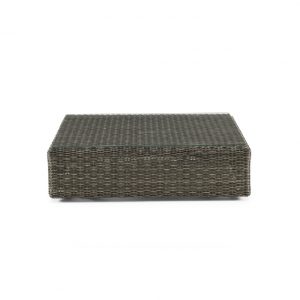 wicker outdoor furniture