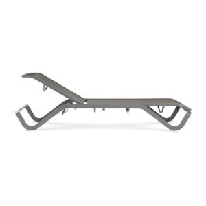 walters wicker sunbed