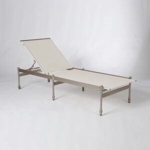 Chaise Lounge