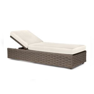 Chaise Lounge