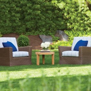 outdoor furniture chairs and table