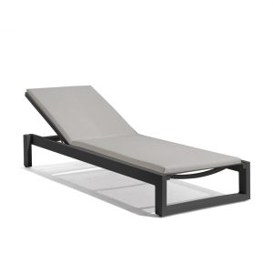 Manutti Outdoor Lounge Chair