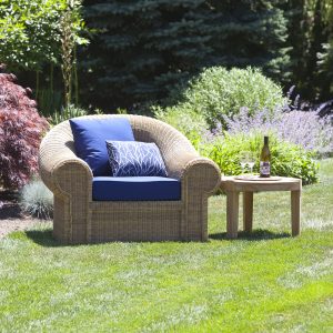 walters wicker outdoor lounge chair