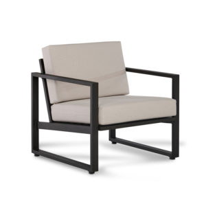 black outdoor lounge chair