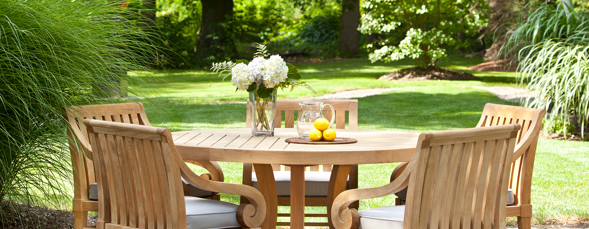outdoor wood dining table and chairs